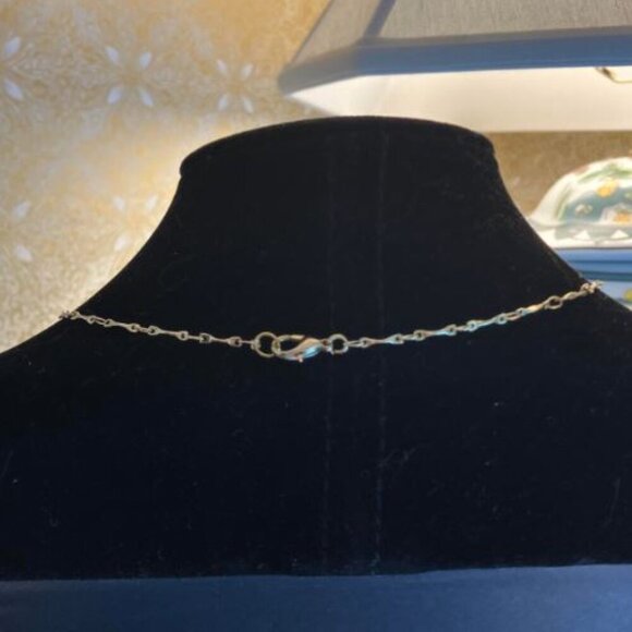 Handcrafted Gold-tone and -Silver-tone "Seasons" Necklace of Shimmering … - Picture 3 of 10